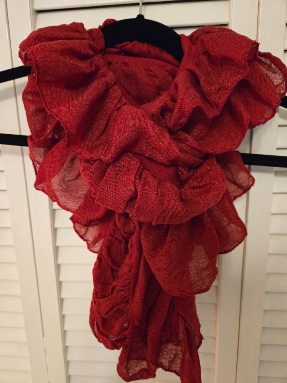 WHBM Red Ruffled Wrap/Scarf - Picture 3 of 5